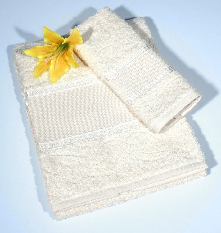 Art.11106 Coppia di asciugamani da bagno da ricamare
