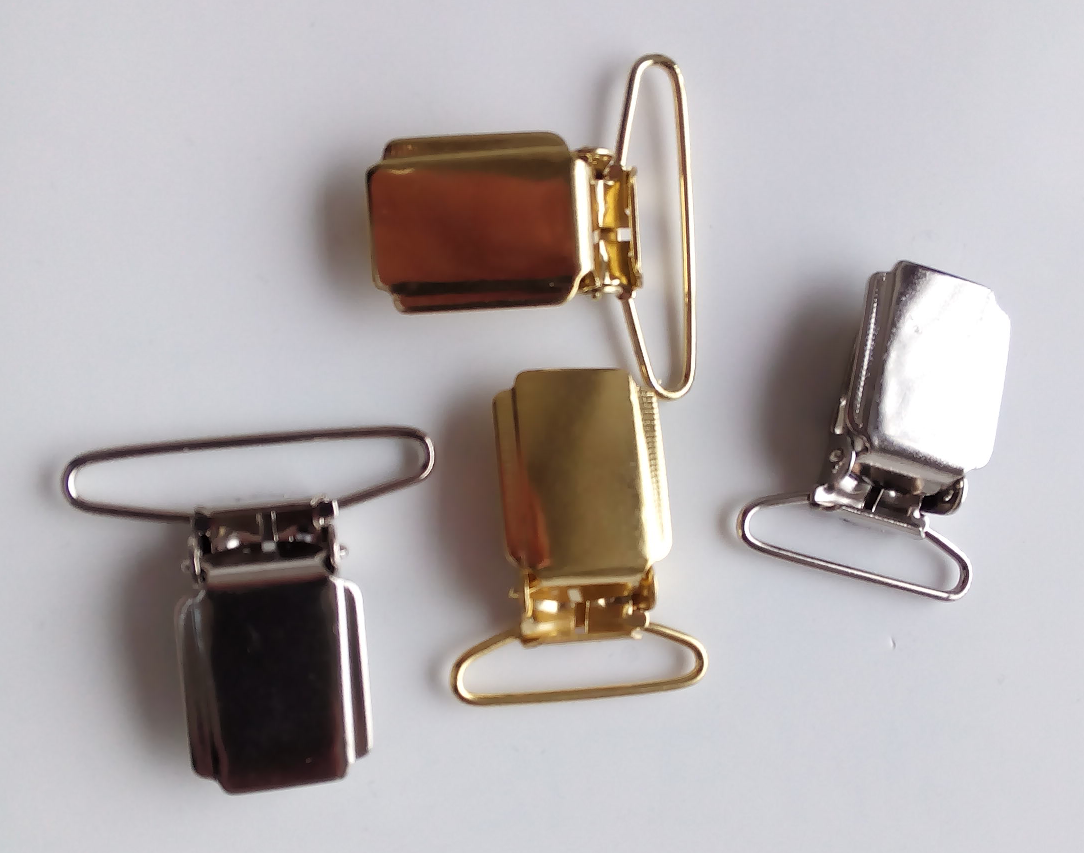 Art.48152 Clips bretelle